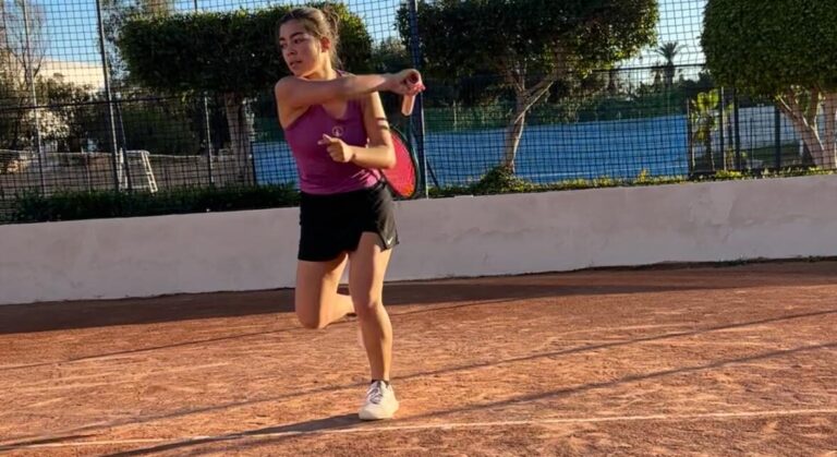 Tennis picture 2 Gaëtane Bühler